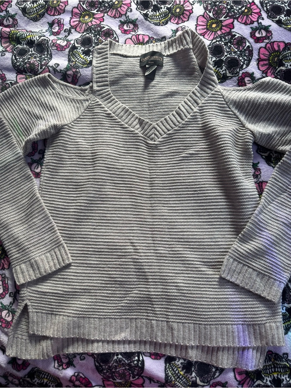 Absolutely Ribbed V-Neck Sweater in Light Gray
